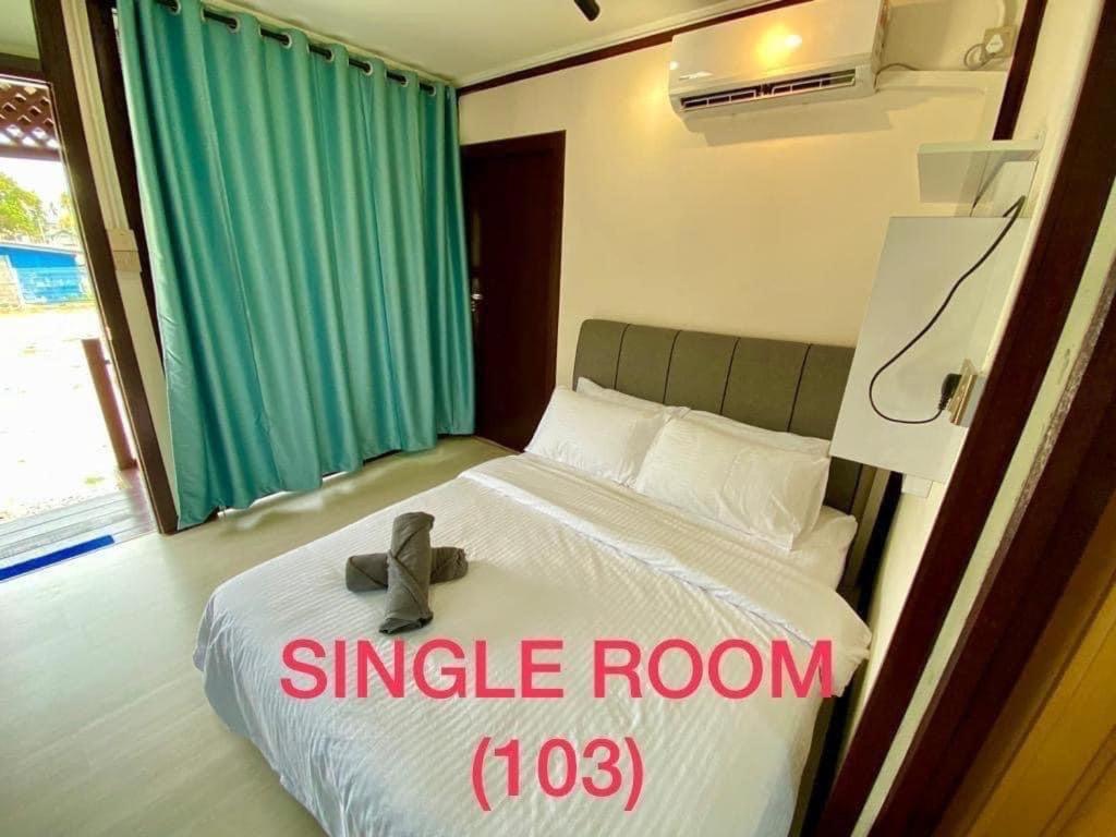 Tts Staycation Chalet Kampung Penarik Esterno foto